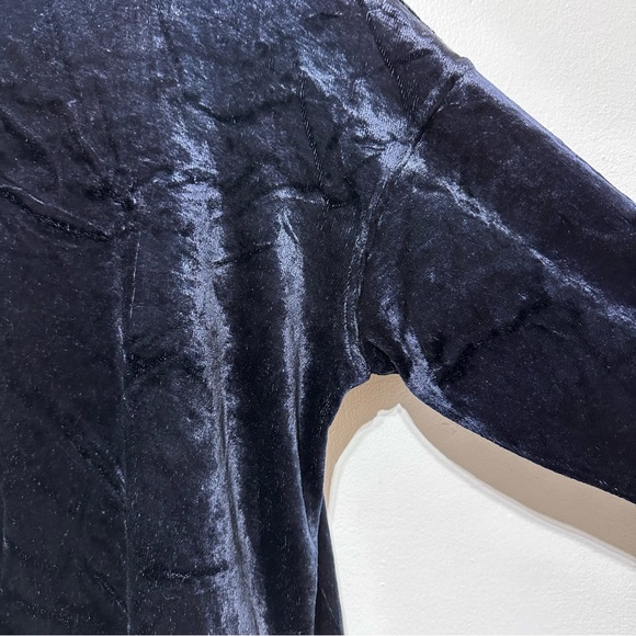 Stateside Deep Navy Blue Velvet Women’s Sweatshirt Size Small - Picture 5 of 9
